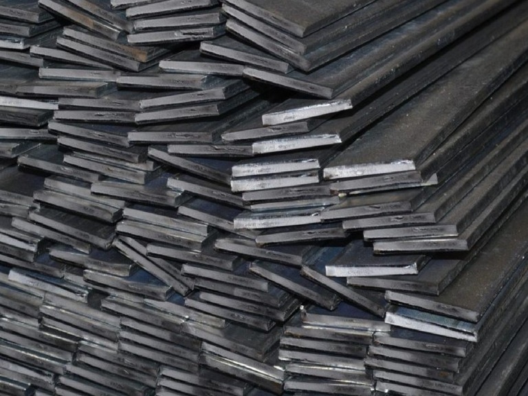 Инструментальная легированная полоса 4 мм 16 мм В2Ф ГОСТ 5950-2000