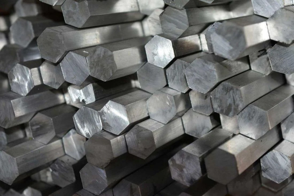 Низколегированный шестигранник 10 мм 17Г1С ГОСТ 2879-2006