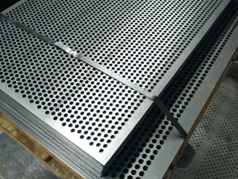 Стальной перфорированный лист Lgl 1.7 мм 3 мм 20 мм Ст3пс ГОСТ 19903-2015